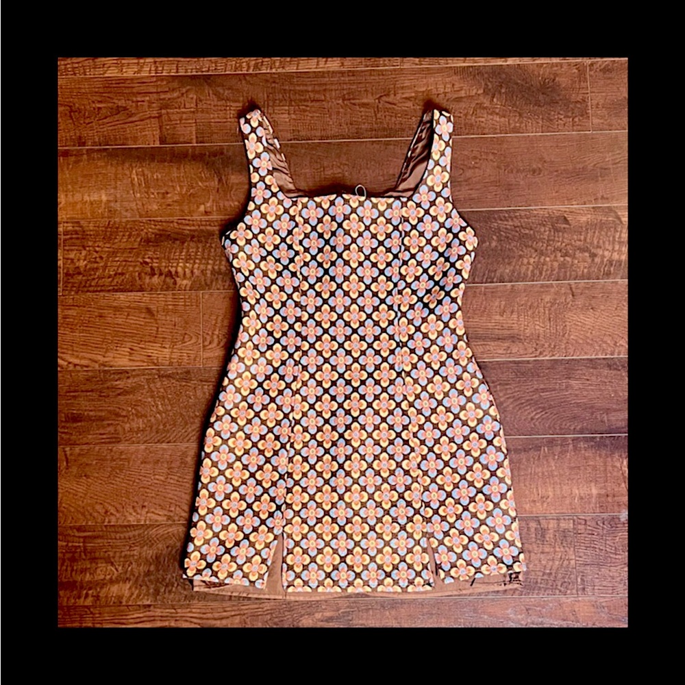 MOD all over floral print sleeveless Mini dress; 1960’s; cottage-core jumper
